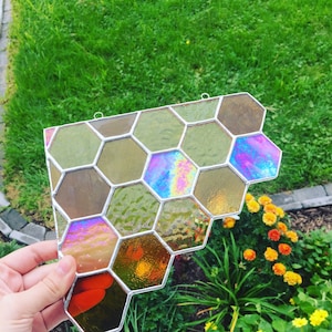 Honeycomb Stained Glass Corner Piece (Amber/Yellow)