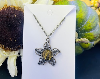 Gold Van Gogh Glass Lotus Daisy Necklace