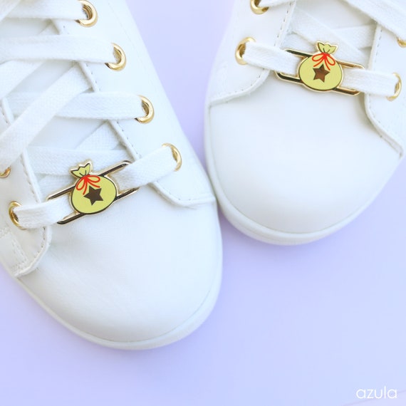 WHITE PUPPY | Shoe Lace Charm | Lace Locks | Kawaii | Shoe Charm | Skate  Accessories
