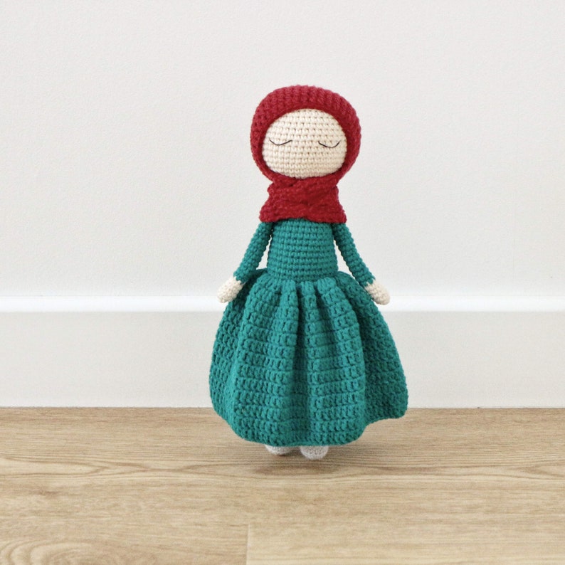 Hijab Doll – Handcrafted Crochet Toy for Kids main image 0