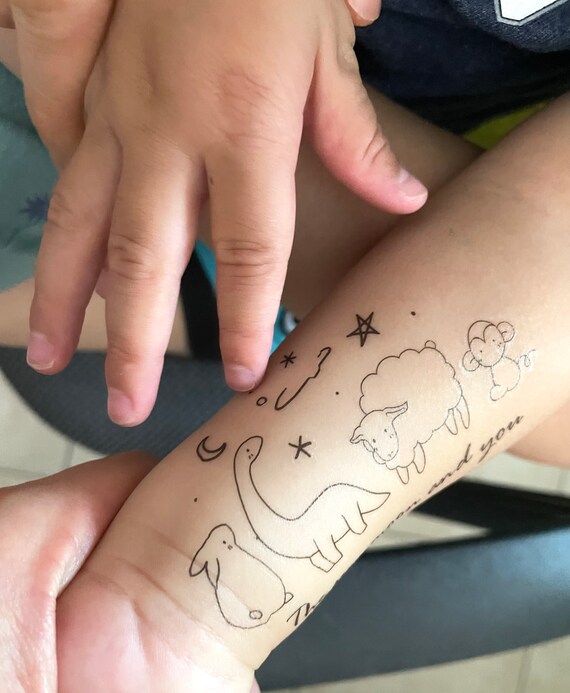 25 Foglii Dinosauri Orologio da Polso Vita Marina Tatuaggi Temporanei Bambini Gadget Penserini Regalini Fine Festa Compleanno Bambini Batesimo Natale 