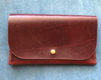 The Linda clutch wallet