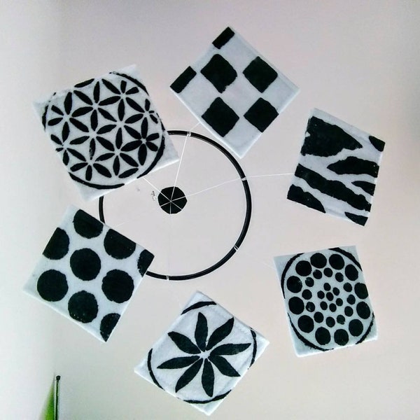 Black and White Baby Mobile , Crib Mobile Montessori, Newborn Mobile, Monochrome Mobile , Nursery Decor