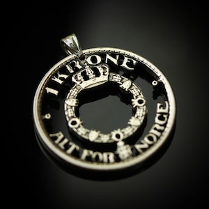 1950 Norway 1 Krone Cut Coin Pendant with necklace Norge Scandinavia Oslo Alt for Norge