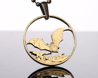 Poland - 2 zloty Bat cut coin pendant with necklace. Warsaw, Kraków Poznań