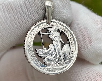 Fine Silver 1/4 Pounds - Elizabeth II Cut Coin Pendant/Necklace London Britania