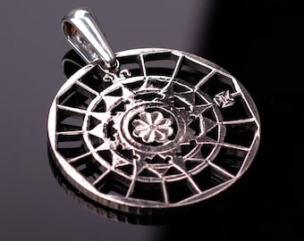 Portugal 20 Escudos Cut Coin pendant with necklace Portuguese nautical Compass Lisabon Porto