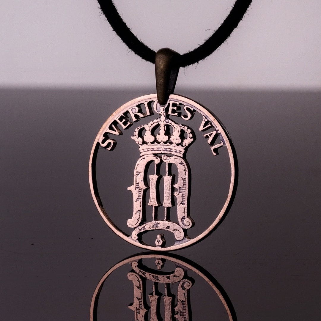 コイン ペンダント ネックレス アンティーク調 スウェーデン 人物 男性 クール 本物 希少 25 mm ヴィンテージ アンティーク スウェーデン