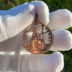 One penny United Kingdom Penny cut coin pendant British Britannia London Great Britain