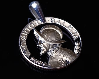 Panama 1/4 of Balboa Cut Coin pendant necklace Armoured bust with helmet of Vasco Núñez de Balboa