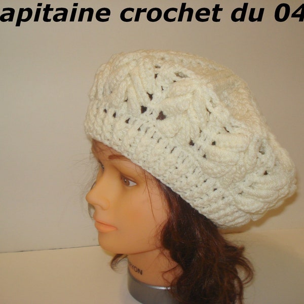 Béret femme en laine écru au crochet fait main