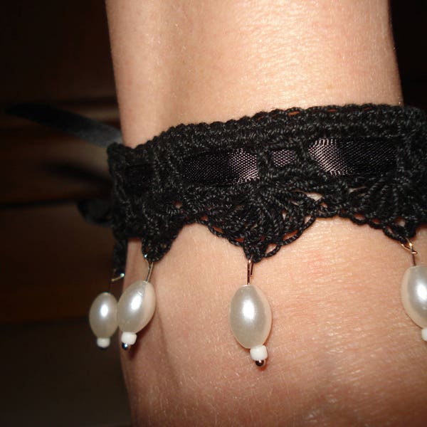 bijoux de plage, bracelet de cheville noir, en coton mercerisé, mode festival femme, bijoux de pied en dentelle au crochet fait main