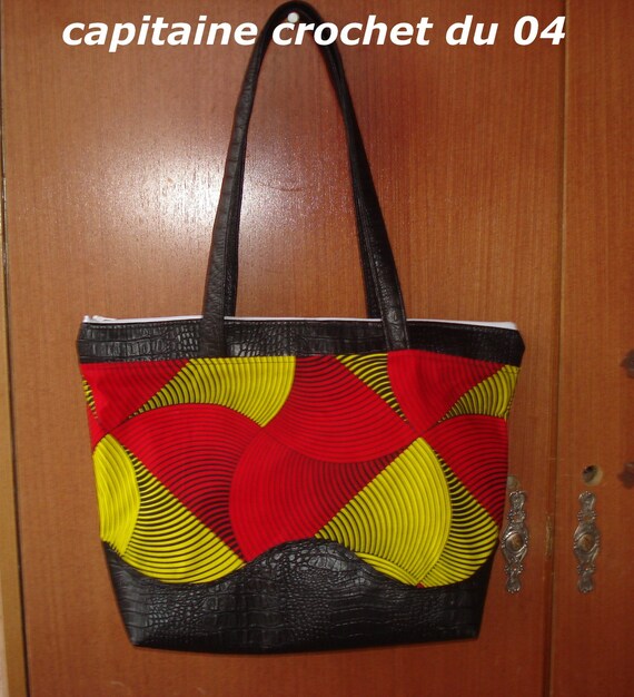 Sac cabas, tote bag, zippé, femme, en simili cuir noir, et tissus africain  wax, rouge et jaune, fourre tout, fait main modèle unique