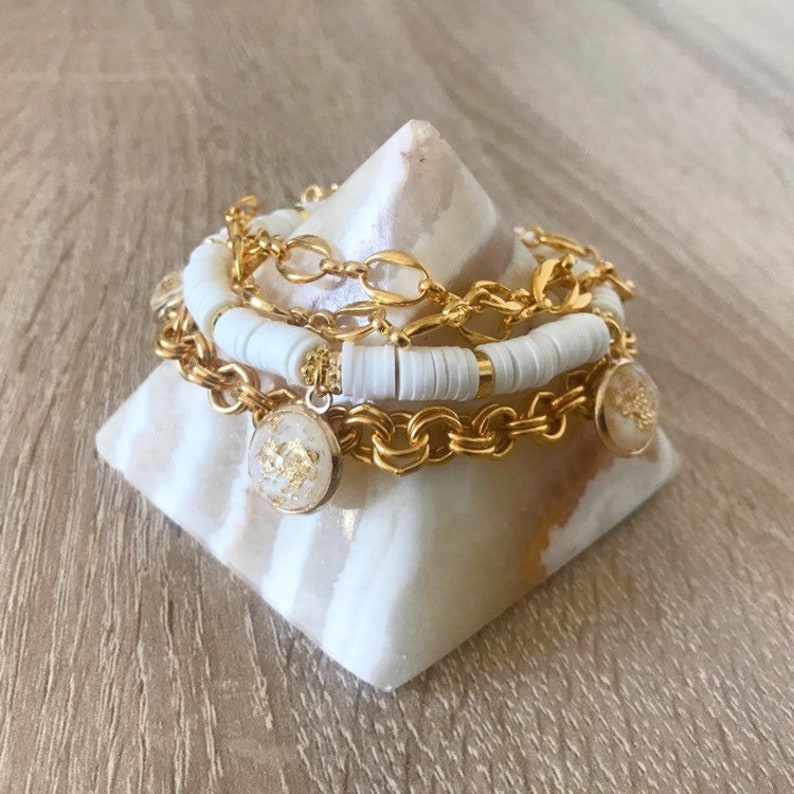 charms cabochons. Heishi bracelet washers beigebrownwhitecoralor blue and gold