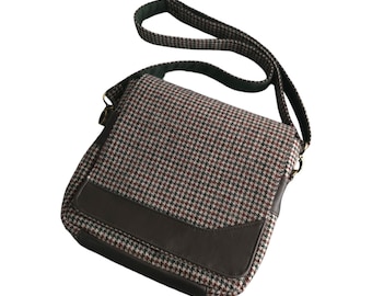 Unisex Messenger Bag, Brown Burgundy Green Dogtooth Crossbody with Thistle Lining, Scottish Inspired