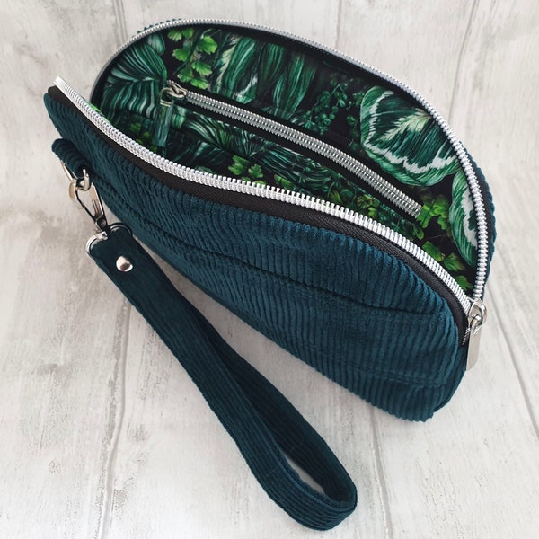 Wristlet Clutch Bag, Deep Green Clutch Purse, Green Handbag, Gift for Gardener, Plant Lover, Handmade Gift for Her, Summer Bag