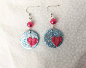 round earrings silver blue and bright pink, heart pattern