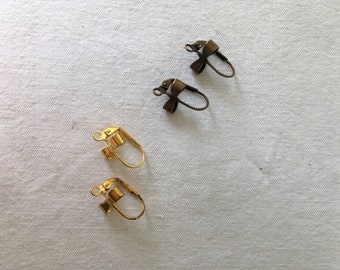 A pair of bronze or gold metal sleepers. Choice of color bow earring supports. Closed loops, for DIY jewelry