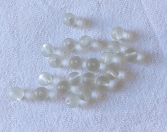 Set of round glass beads opaque translucent effect; Frosted effect glass beads, transparent. Set of vintage pearls for DIY jewelry