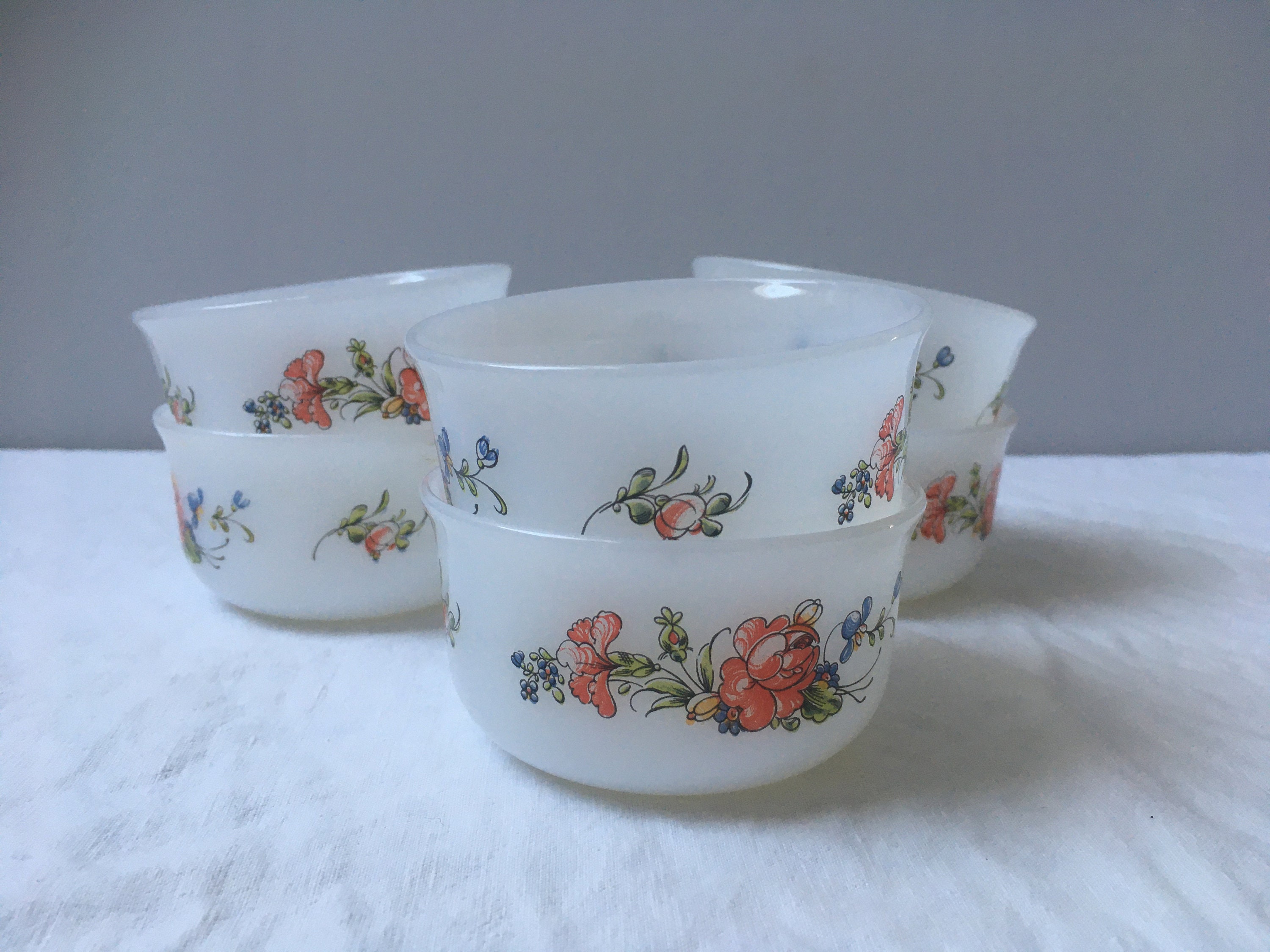 Lot de 6 Ramequins, Coupelles Arcopal Vintage Modèle Fleurs Oranges. Ramequins Années 60, Irisés. Va