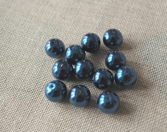 Lot de 5 perles de verre nacrées bleu marine. Perles bleues classiques en nacre. Perles pour bijoux de mariage et cérémonies.  - 10mm