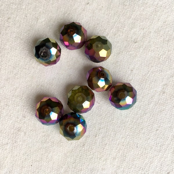 2 perles en verre irisé, noir à reflets. Perles 10mm à facettes effet cristal, pour bijoux DIY haut de gamme, bijou de soirée. Perles noires