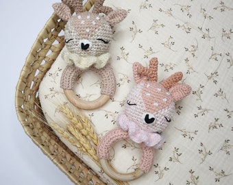 Crochet rattle tutorial - crochet pattern FRENCH/ENGLISH/GERMAN: Charlie the fawn