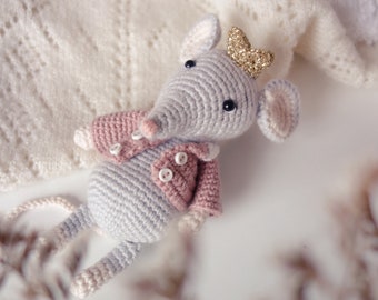 Sweetie the mouse / mouse - Crochet pattern / Crochet pattern - Amigurumi tutorial in English & French (PDF File)