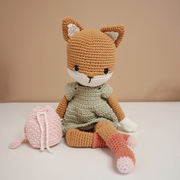 Mooie vossensok: amigurumi-haakpatroon in het Engels, Frans en Duits (PDF-bestand)