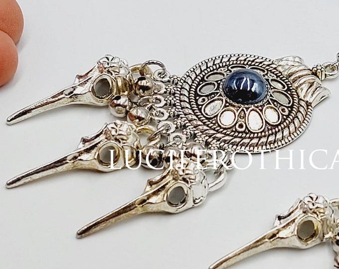 Triple Crow Skull Earrings
