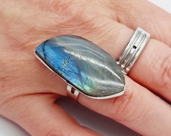 Labradorite Crystal Ring (Adjustable)