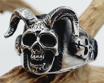 Crowned Skull King Ring