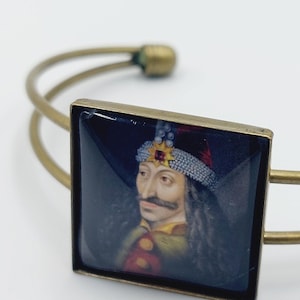 Vlad The Impaler Bracelet - Blood count dracula order of draco occult vampire transylvania cabochon image jewelry gothic gift eternal life
