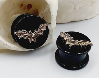 Vampire Bat Plugs (Pair - 16mm)