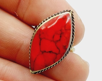 Vintage Red Coral Ring - Traditional Antique jewelry