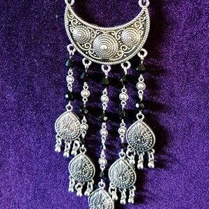 Elegant Victorian Necklace & Earrings (Jewellery Set) - goth gothic vampyre ankh necklace dracula nosferatu