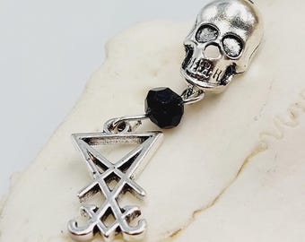 Sigil of Lucifer Skull Earstuds