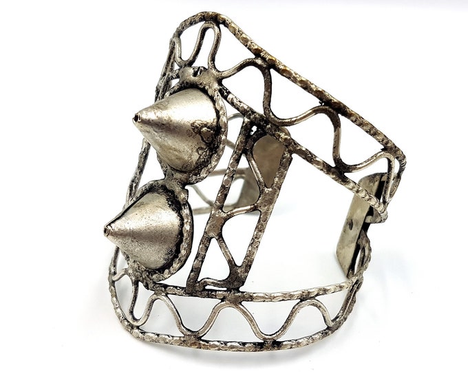 Vintage Spike Grid Bracelet