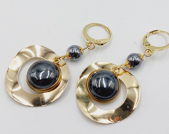 Elegant Terahertz Earrings (18K Gold Plated)