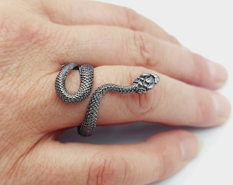 Serpent Snake Ring