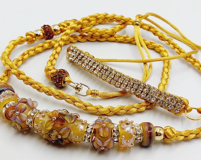 Shiny Gold Showlead with Glassbeads - (Small Dog Breed)