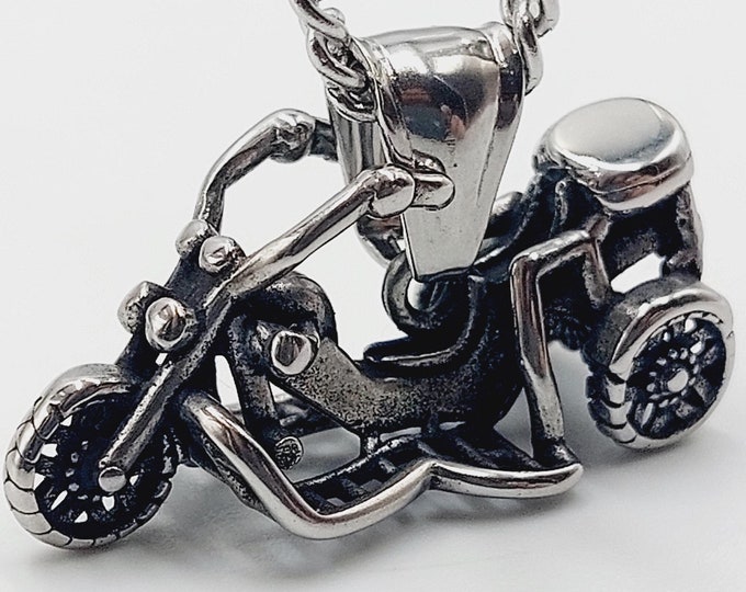 Trike Pendant - 3 Wheel Motorcycle Necklace (Triker Biker Necklace)