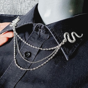 Serpent Collar Pin in Silver Tone - Triple Serpentine Chain lapel Pin Gothic Collar Shirt Choker snake reptile Robe Brooch ritual gift