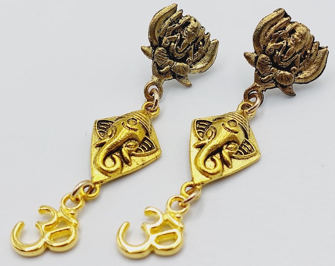 Ganesha Earstuds ॐ