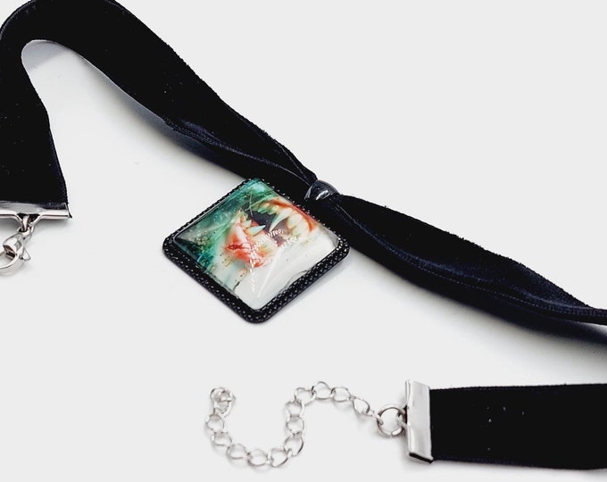 Gothic Vampire Fang Choker
