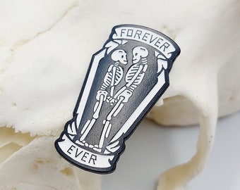 Gothic Love Pin - Forever & Ever