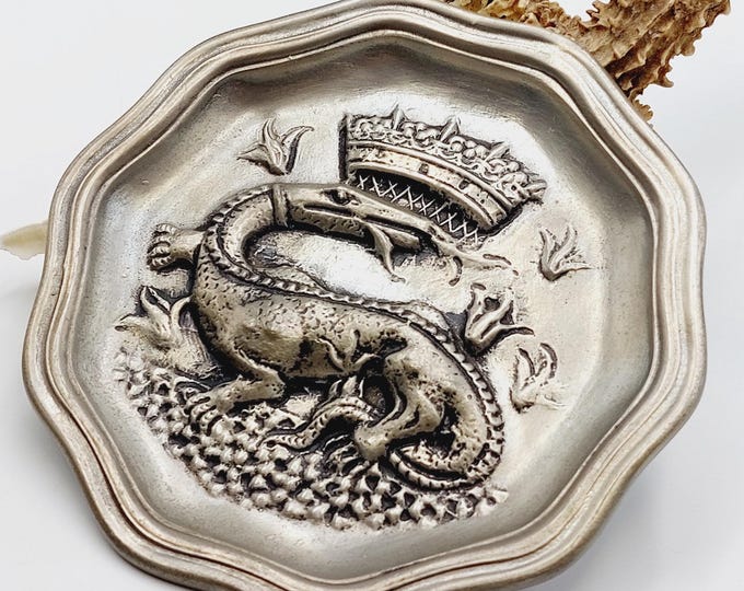 Vintage Crowned Dragon Tin Wall Deco Plaque - Salamander in flames, emblem of King Francis I