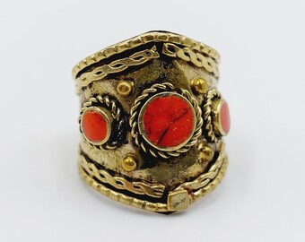 Vintage Red Coral Ring - Traditional Antique Jewelry