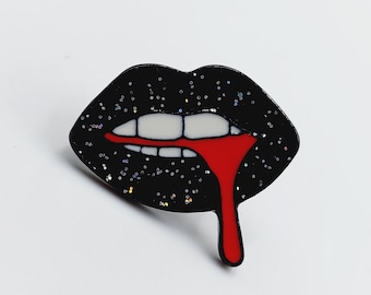 Black Lips Vampire Kiss Pin