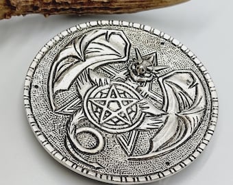 Draconian Pentagram Incense Holder / Burner (3 Sticks)